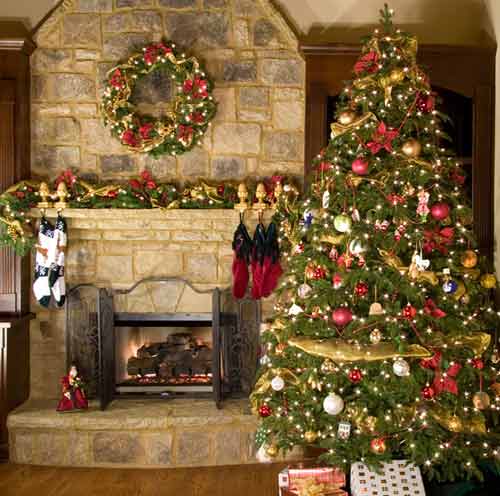 Fraser-Christmas-Tree-Decorated