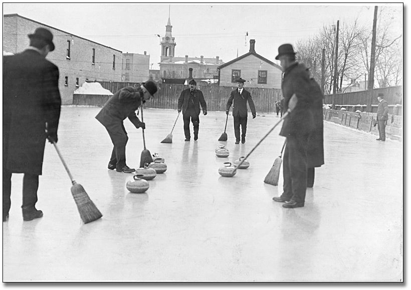 20070203005646!Men_curling_-_1909_-_Ontario_Canada